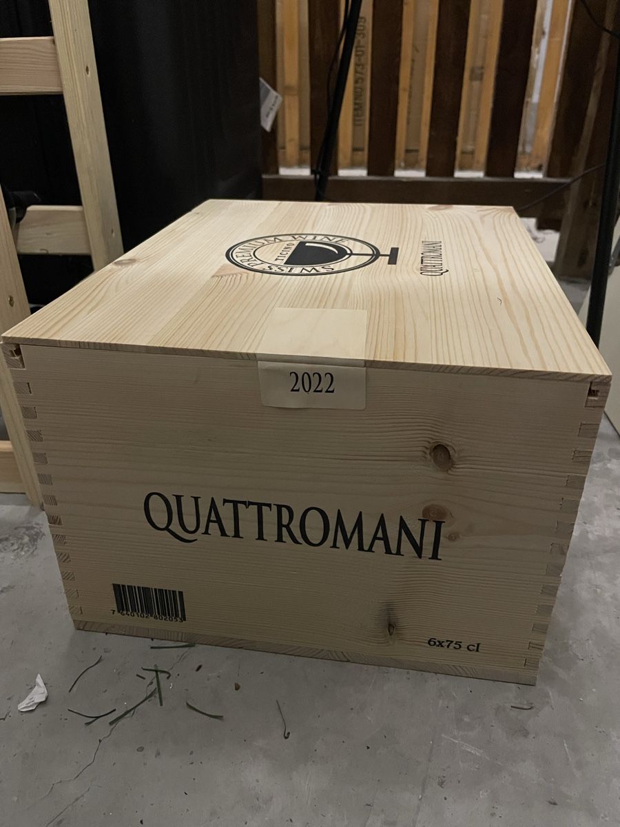 Vino: Merlot Premium Quattromani 2022 – Nuovo e nell'imballaggio originale da Lugano venduto da Senna89