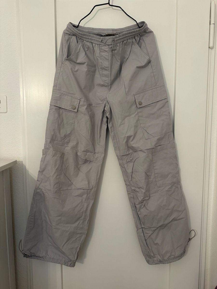 Pantaloni: Graue Cargohose – Usato da Basel venduto da jane_2h95
