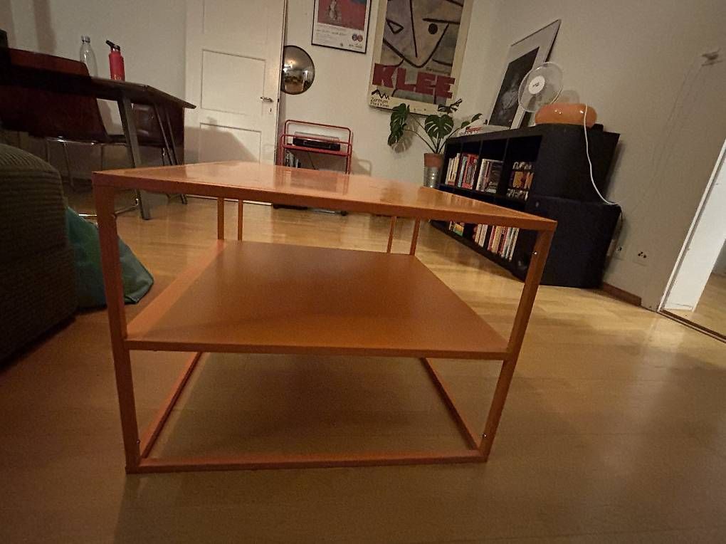Tables: Couchtisch/ Beistelltisch – D'occasion à Zürich par luk_8j6p 1