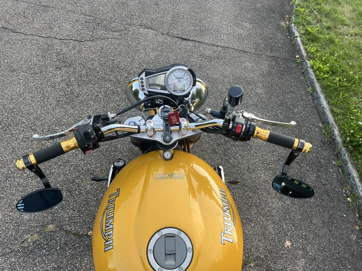 Triumph Strada: Triumph Speed Triple 1050 – Usato da Obfelden venduto da Rapha87 8