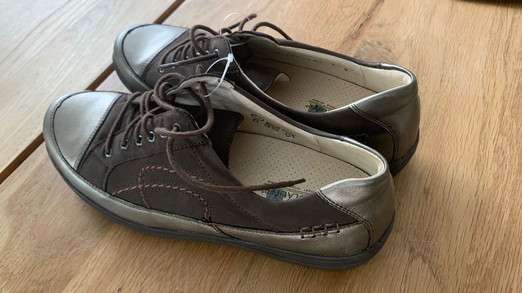 Scarpe da donna: NEUE Damenschuhe Waldläufer – Nuovo (secondo la descrizione) da Hochdorf venduto da suatvid 1