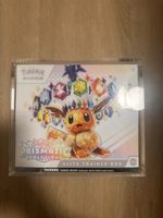 Pokemon ETB Prismatic Evolutions im Acrylcase