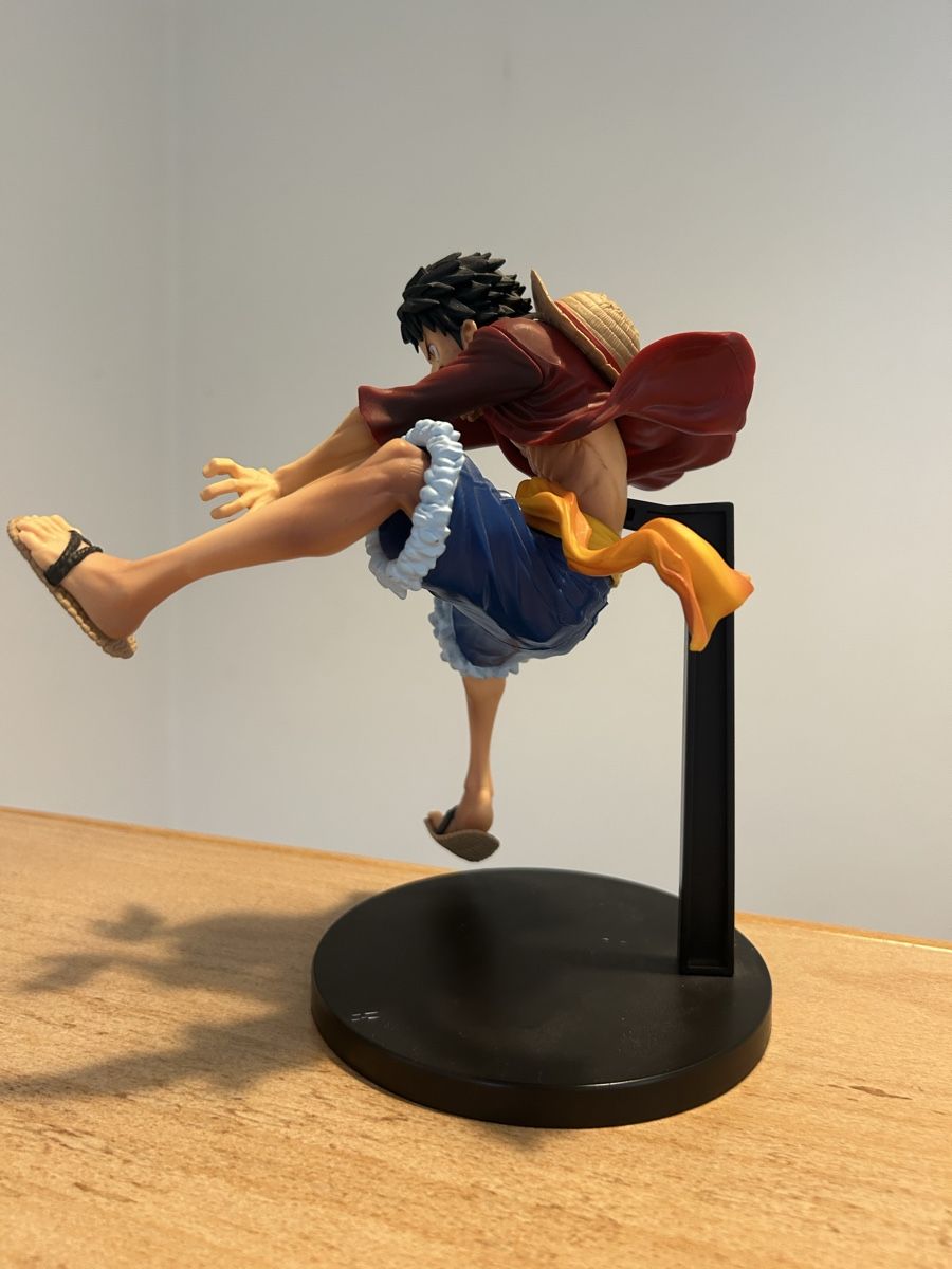 Tutte le decorazioni: Figurine Luffy – Usato da Sonceboz-Sombeval venduto da Australia010 1