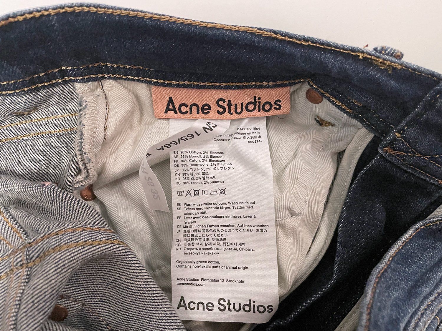 Acne Studios Jeans: Acne Studios Jeans 26/32, ungetragen, NP: 360.- – Nuovo (secondo la descrizione) da Maienfeld venduto da formdok 6