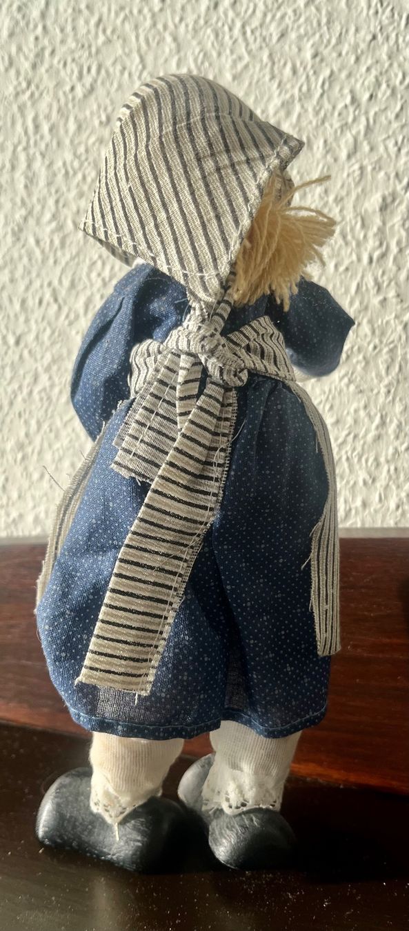 Bambole: Puppe mit Brille – Usato da Basel venduto da so1_nf6l 1