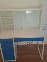 Gut erhaltener Kinderschreibtisch mit Stauraum, Top Zustand!