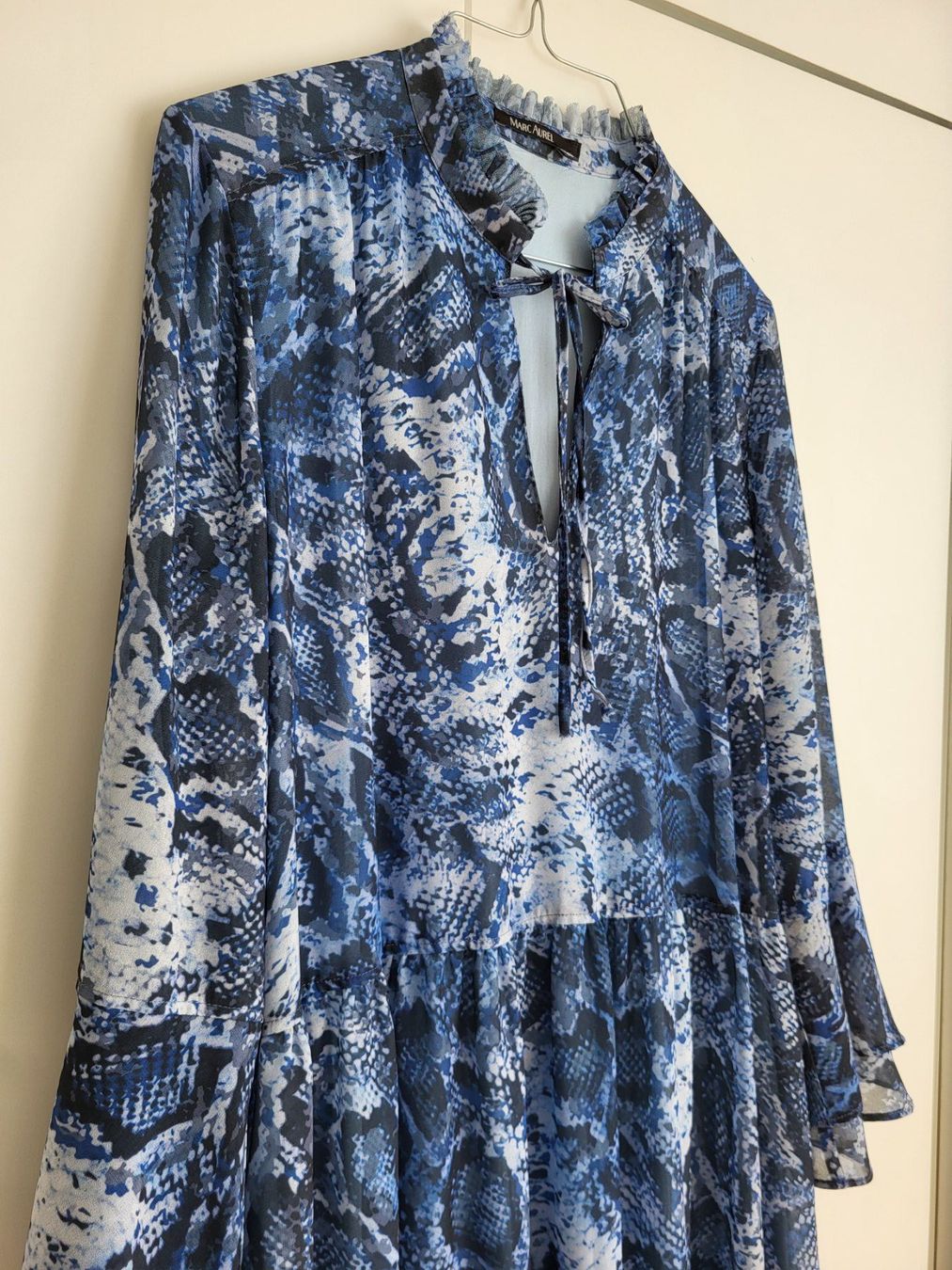 Vestiti: MARC AUREL Kleid, Gr.38 - Schlange Muster, Blau – Usato da Baar venduto da clar6 2