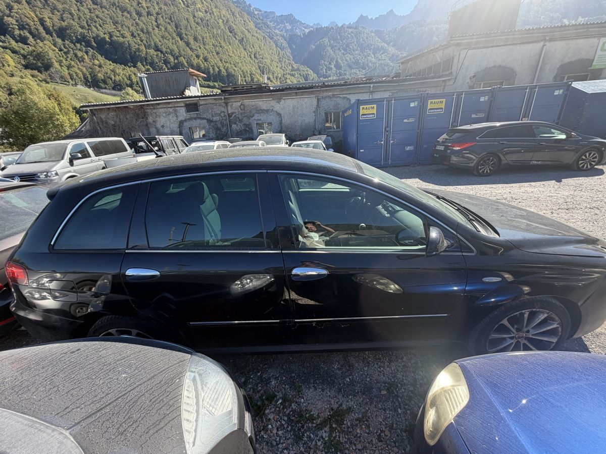 Fiat Automobili: Fiat Croma 1.9 Diesel – Difettoso da Mollis venduto da BSL10 3