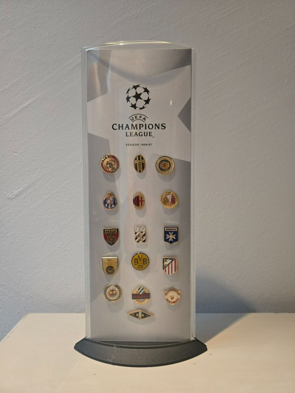 UEFA Plaketten & Abzeichen: 20 Champions League Pin-Sets – Neu (gemäss Beschreibung) aus Büttikon AG von Hushi 5