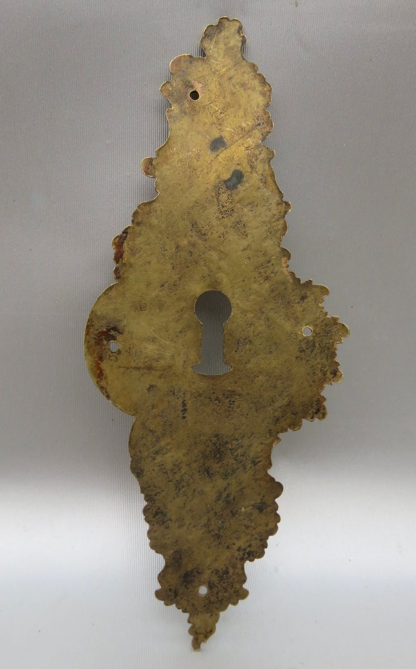 Schlösser: ANTIKES SCHLÜSSELSCHILD BRONZE – Gebraucht aus BERN von erassmusvonrotterdam 1