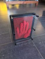 Pin Art 3D Druckform Abformplatte rot guter Zustand