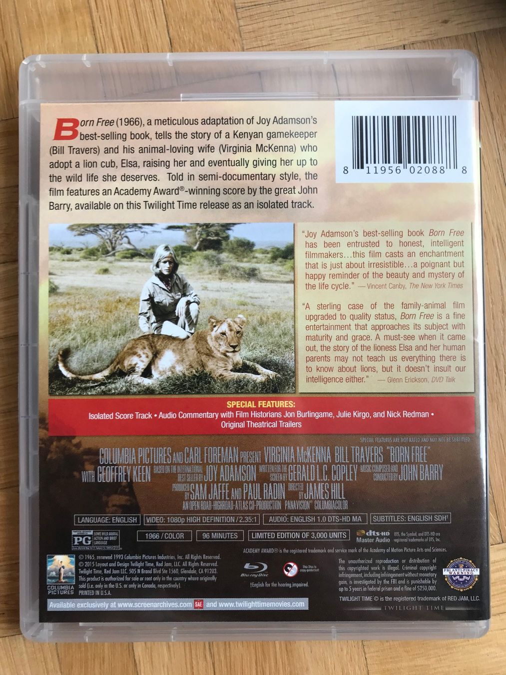 Tutti i DVDs: Born Free - mit Booklet - Blu-ray – Nuovo (secondo la descrizione) da Zürich venduto da Malcom 2