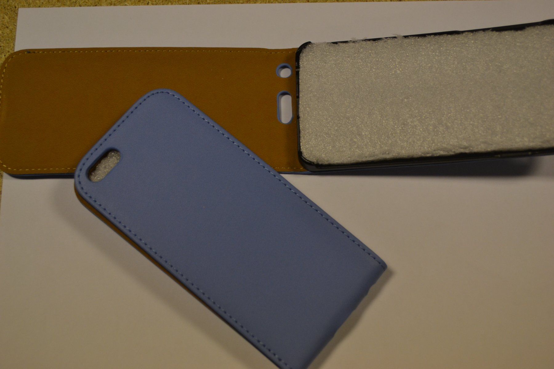 Covers & Schutzfolien: iphone 6 Flip-Etui Blau, Hellblau – Neu und originalverpackt aus Ermatingen von rik4rdo 1