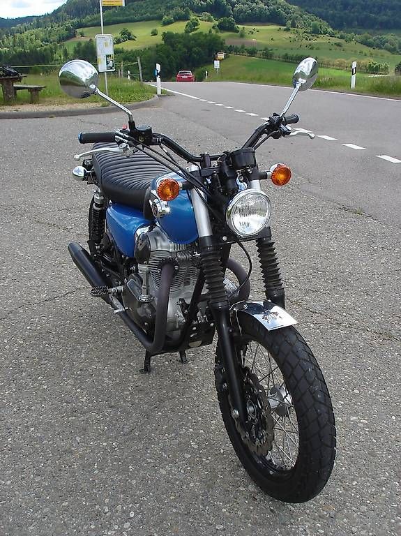 Kawasaki Strada: Kawasaki W800  (Cup Version W 800) – Usato da Gelterkinden venduto da hundredmilehouse 3