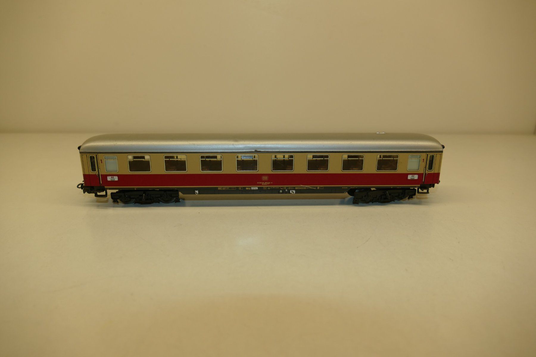 Märklin Modellini di ferrovie: Märklin H0: DB TEE/IC-Abteilwagen – Usato da Niederhasli venduto da rail-duerst 2