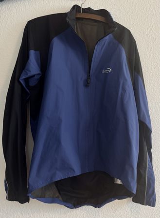 ultraleichte GoreTex Fahrradjacke  Löffler „Colibri“