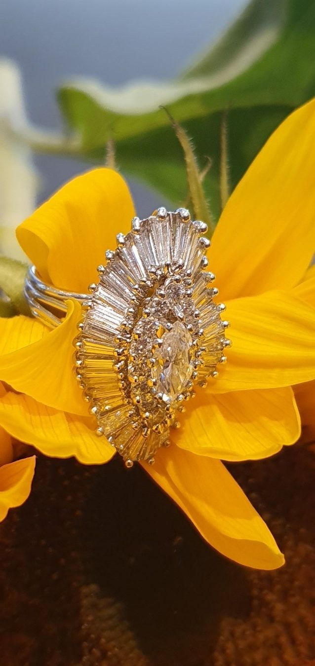 Anelli: Solitär Entourage Diamanten Ring Platin – Usato da Unterägeri venduto da Altgoldschmuck 7