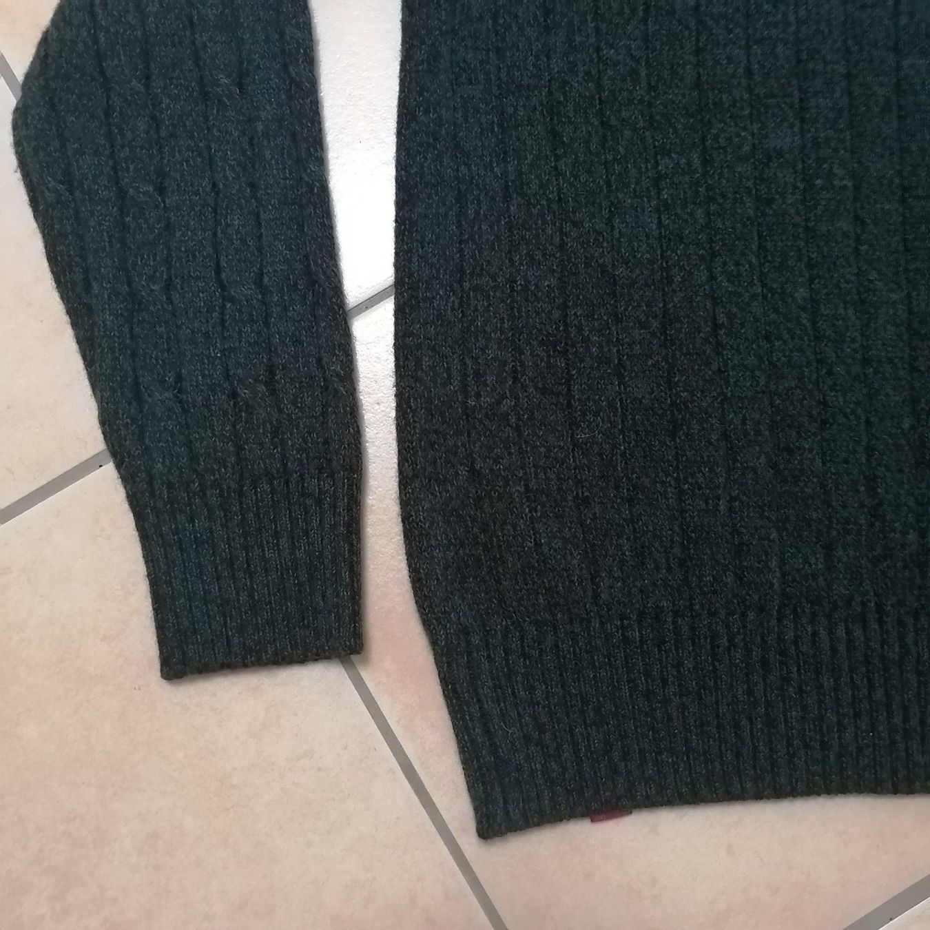 Pulls & Sweat-shirts: Pullover Gr .S – D'occasion à Henau par AXAA 3