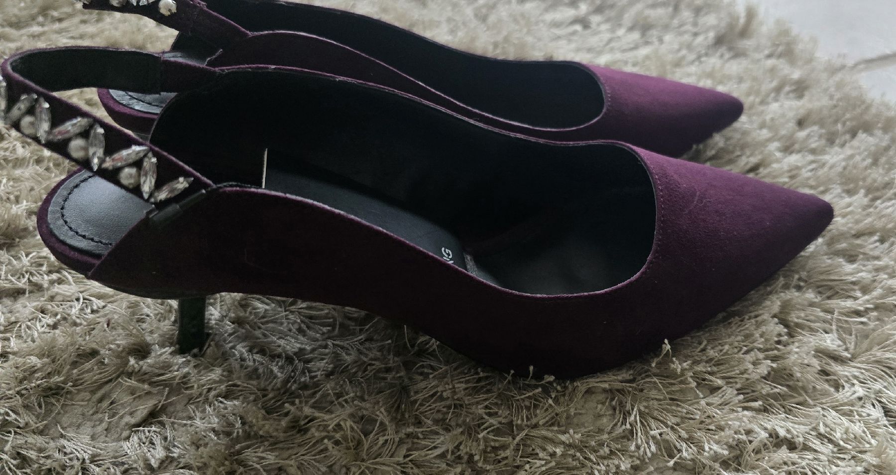 Mango Scarpe da donna: Mango Slingpumps Lila Samt, Gr. 38 - Must-Have! – Nuovo e nell'imballaggio originale da Herzogenbuchsee venduto da closetflip 3