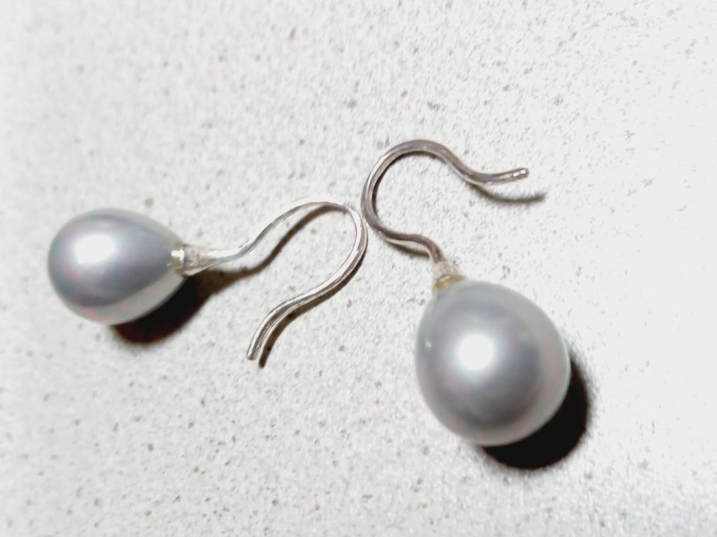 Ohrringe & -stecker: Muschelkern Perlen Ohrhänger Silber 925 – Neu und originalverpackt aus Winistorf von acreativ