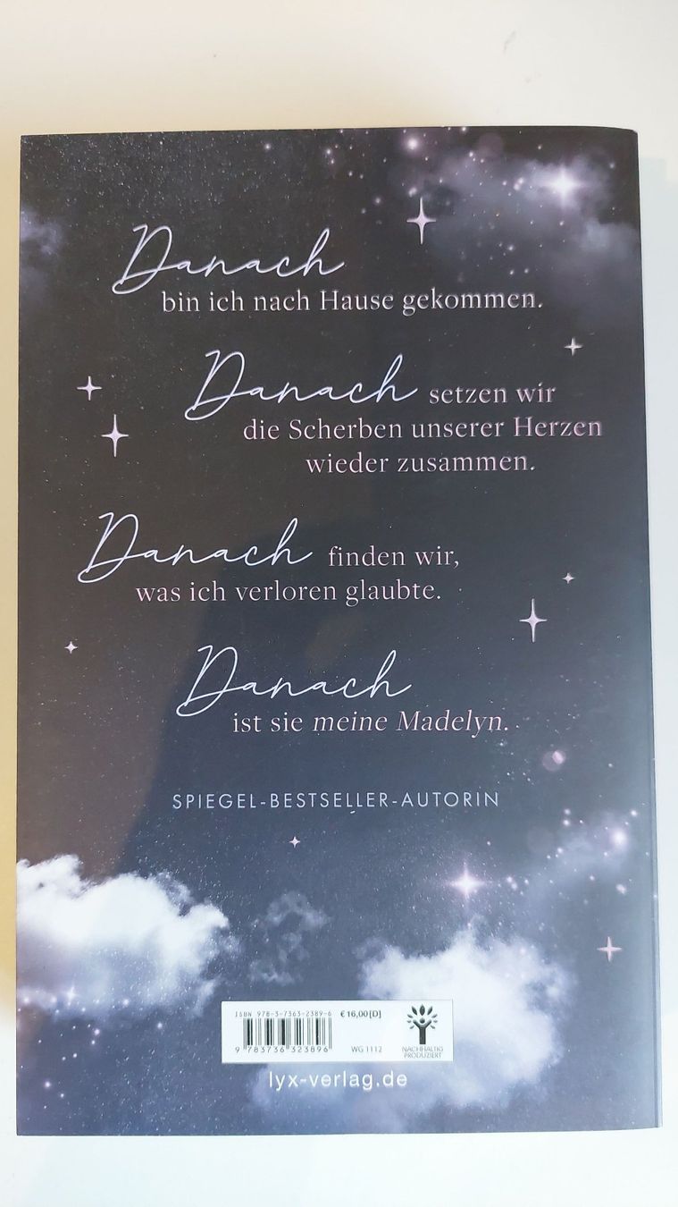 Libri: Anna Savas - Beyond shattered moons, Roman, Neuwertig – Nuovo (secondo la descrizione) da Neftenbach venduto da Craigh_na_Dun 1