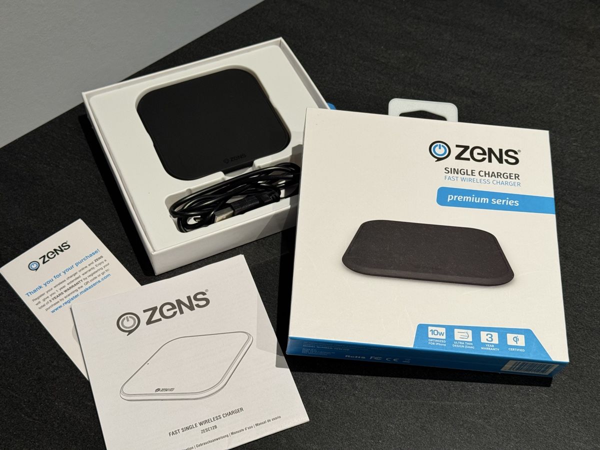 Chargements: ZENS Single Wireless Charger iPhone & Samsung – D'occasion à Fislisbach par luepa