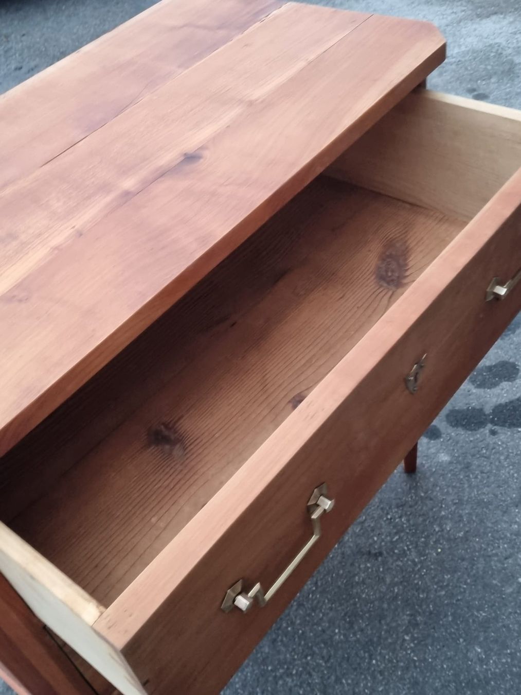 Kommoden: Kommode aus massivem Kirschbaumholz – Gebraucht aus zofingen von Blume14 4