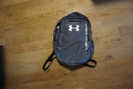 Under Armour Rucksack - Grau - Ideal für Schule/Sport!