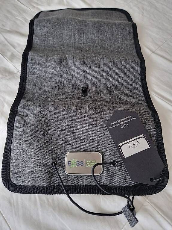 Valigie & Borse: Folio Travel & Tech Organizer. NEW! – Nuovo e nell'imballaggio originale da Dübendorf venduto da Olenaaa 4