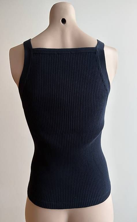 Top: Massimo Dutti Ripp-Top Navy Gr. S – Usato da Schaffhausen venduto da Miorajah 2