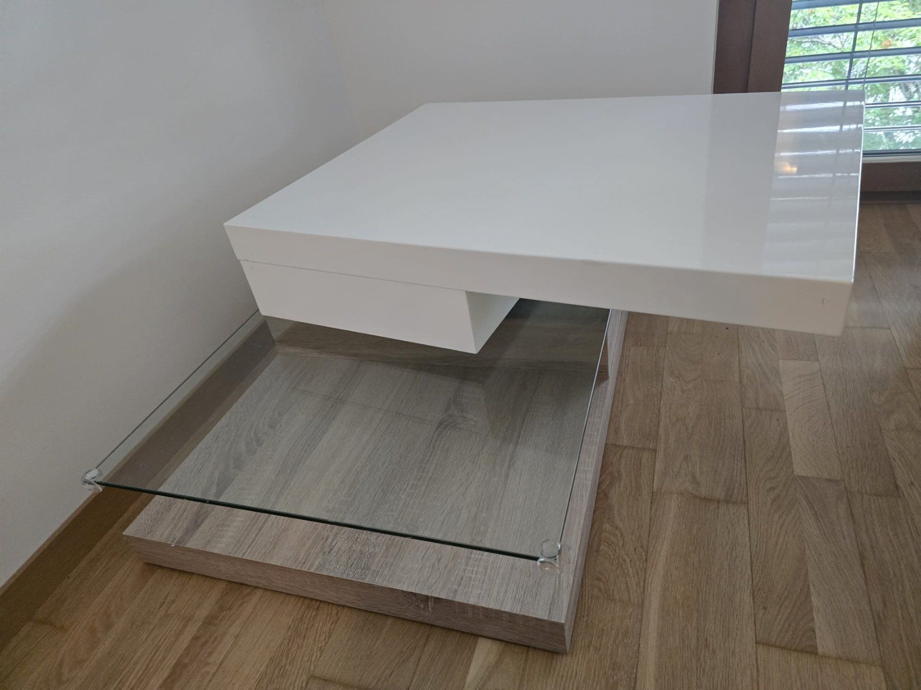 Conforama Tische: Tea table – Gebraucht aus Biel/Bienne von rod_x5wv 2