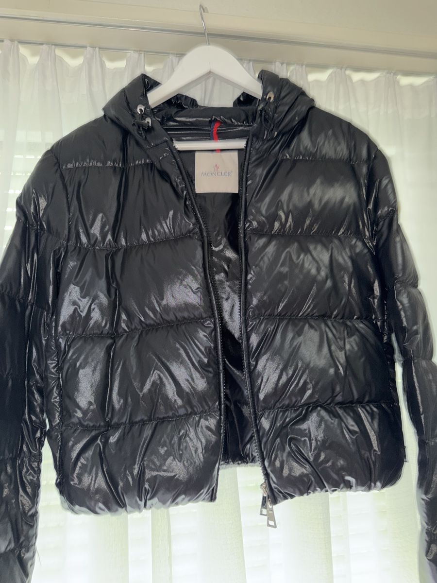 Giacche: Moncler Damenjacke – Usato da Baar venduto da tam_bf8q