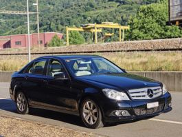 Mercedes Benz C180 