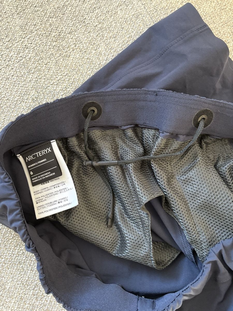 Arcteryx Pantaloni: Arcteryx Shorts  – Nuovo (secondo la descrizione) da Bern venduto da Schris08 1