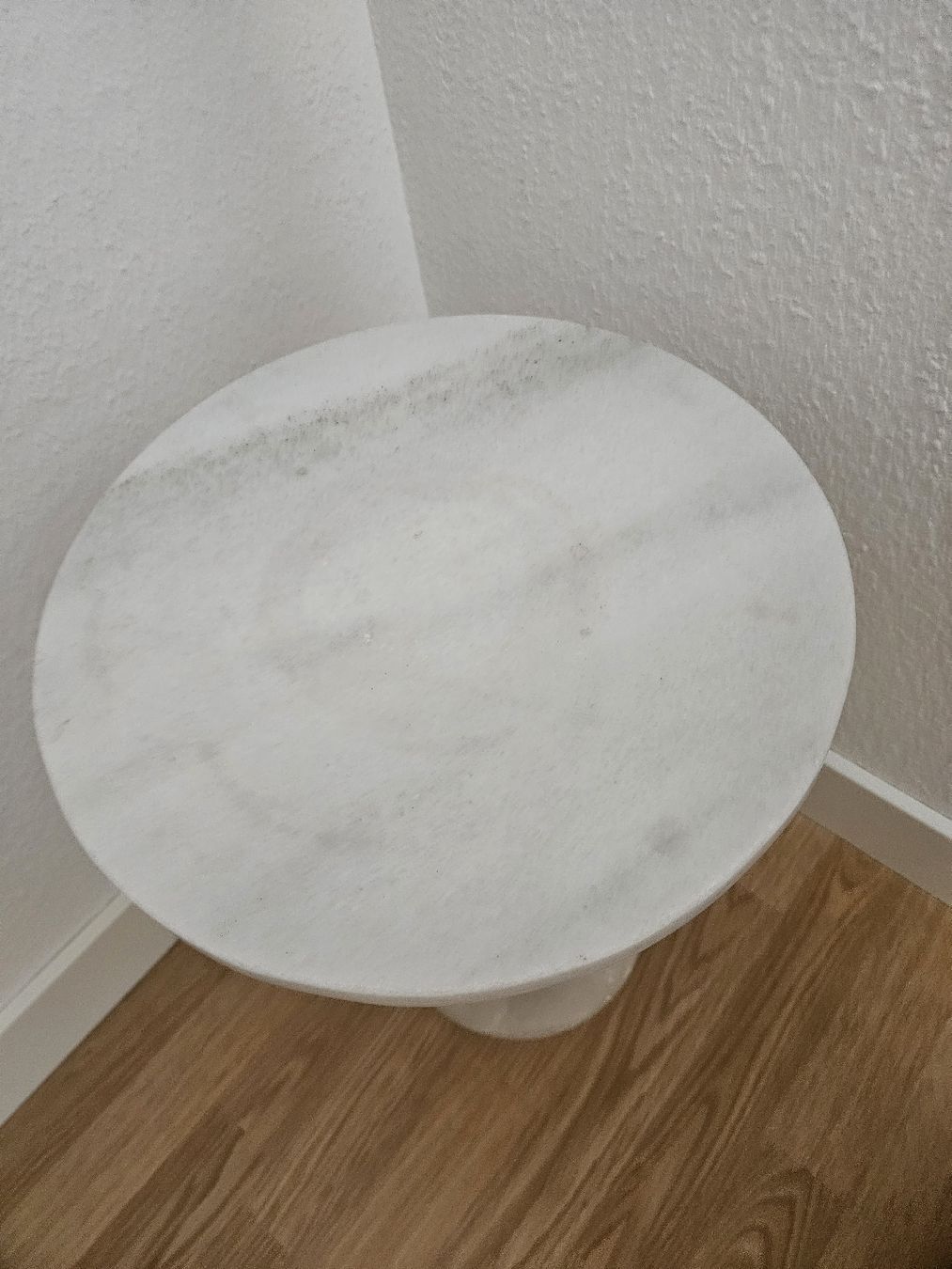 Tables: Säule Couchtisch Vintage – D'occasion à Rickenbach b. Wil par pookie 2