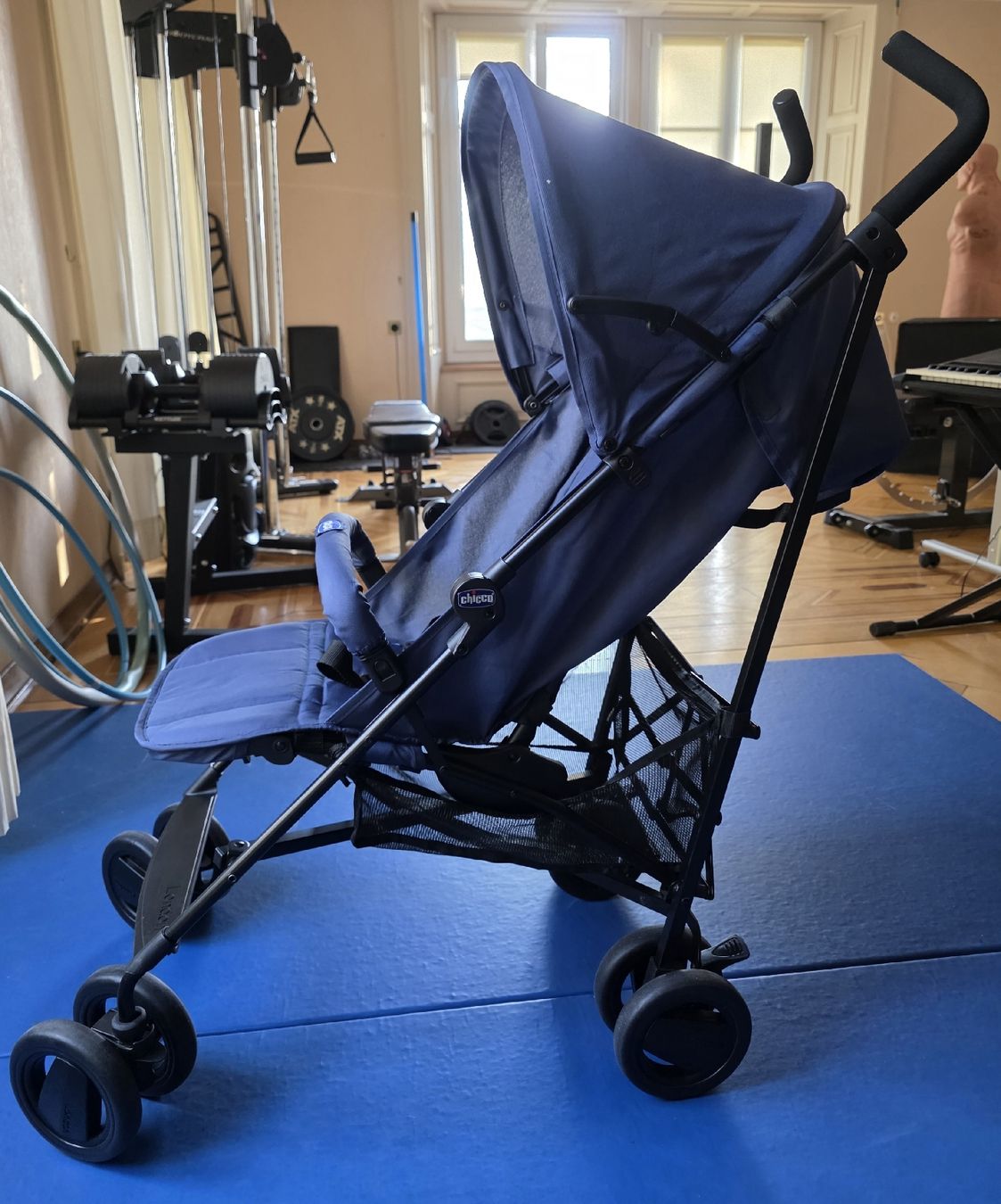 Chicco Carrozzine: Poussette canne Chicco London + accessoires – Usato da Le Locle venduto da Maria.222 1