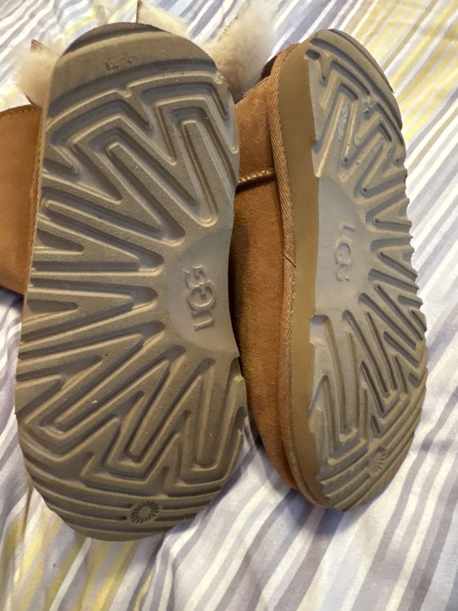 Ugg Scarpe per ragazze: UGG Gr.28.5 Neu – Nuovo (secondo la descrizione) da Wädenswil venduto da Veky78 3