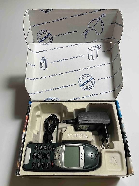 Portables: Nokia 6210 inkl. OVP – D'occasion à Zofingen par Nhomer