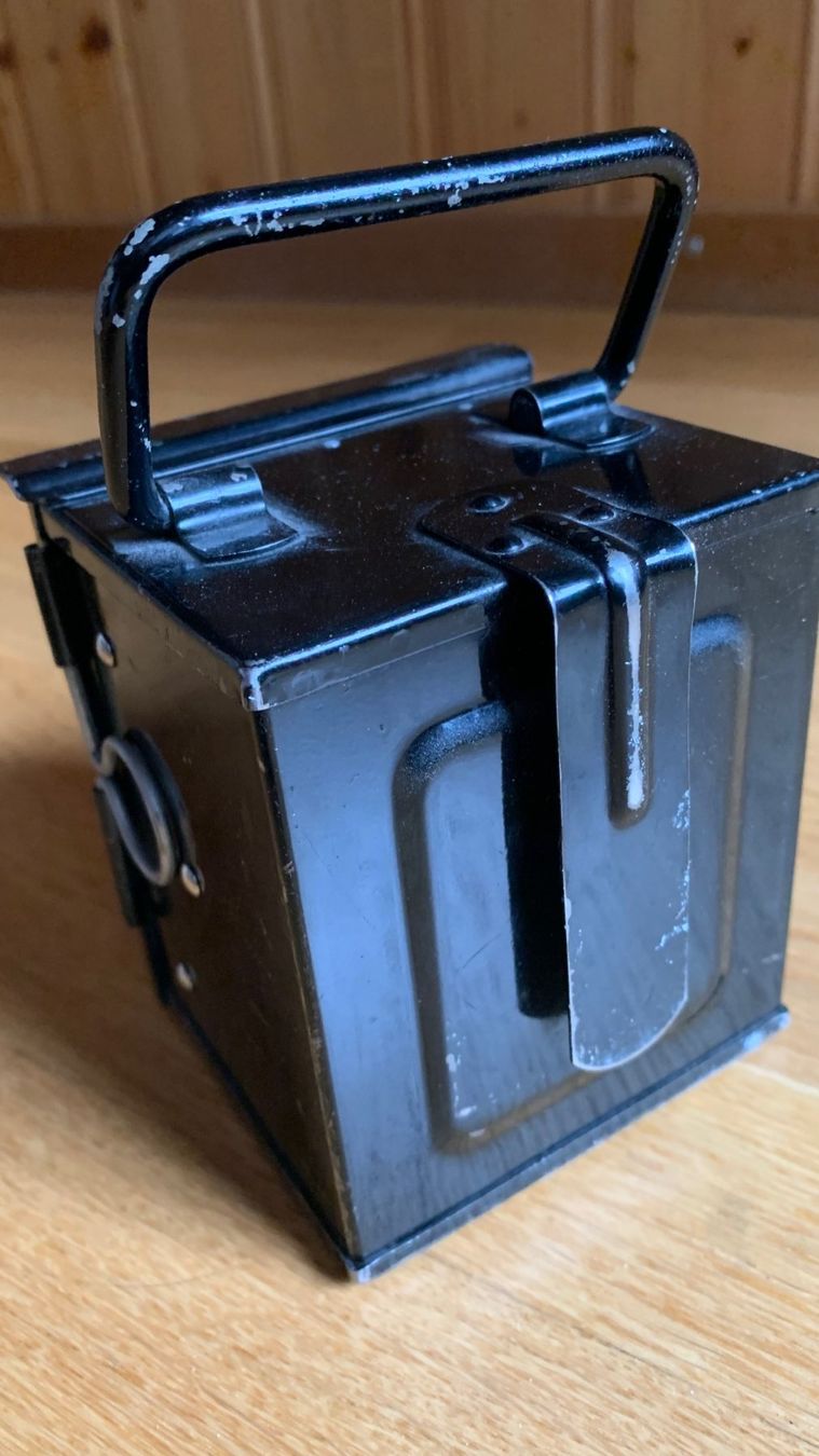 Lampes anciennes: Handlampe – Défectueux à Frutigen par Gehrihorn 2