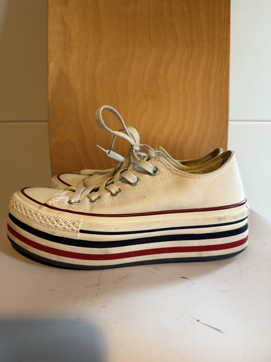 Converse Scarpe da donna: All Star Sneaker  – Usato da Zurich venduto da Alinecnicolet