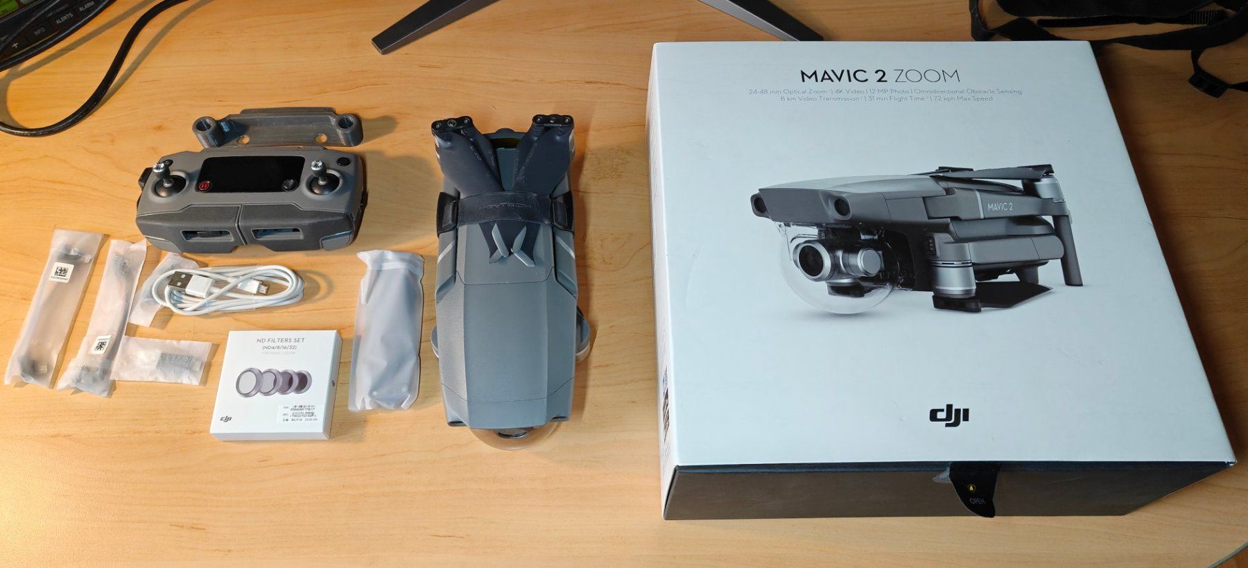 DJI Modellismo RC: DJI Mavic 2 Zoom + Fly More combo – Usato da Payerne venduto da Kilrah