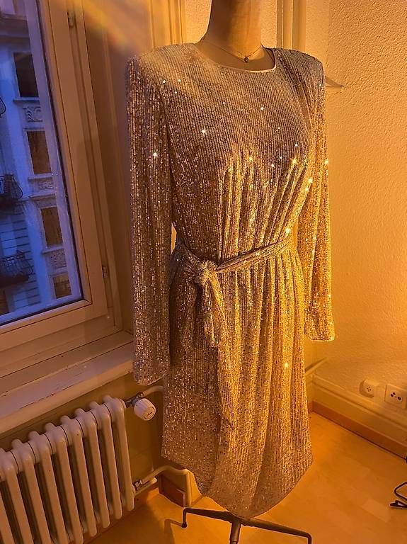Kleider: Paillettenkleid M – Gebraucht aus Luzern von sandy_e 2