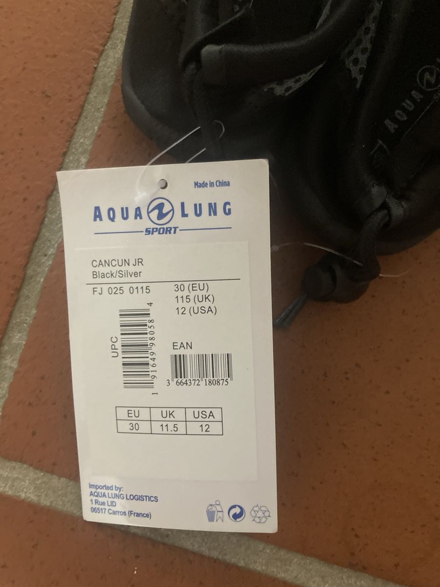 Scarpe per ragazzi: Badeschuhe / Wasserschuhe Gr. 30 – Nuovo e nell'imballaggio originale da Gachnang venduto da elvira007 1