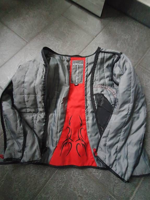 Giacche: Motorradjacke – Usato da Lyss venduto da Staernli 1