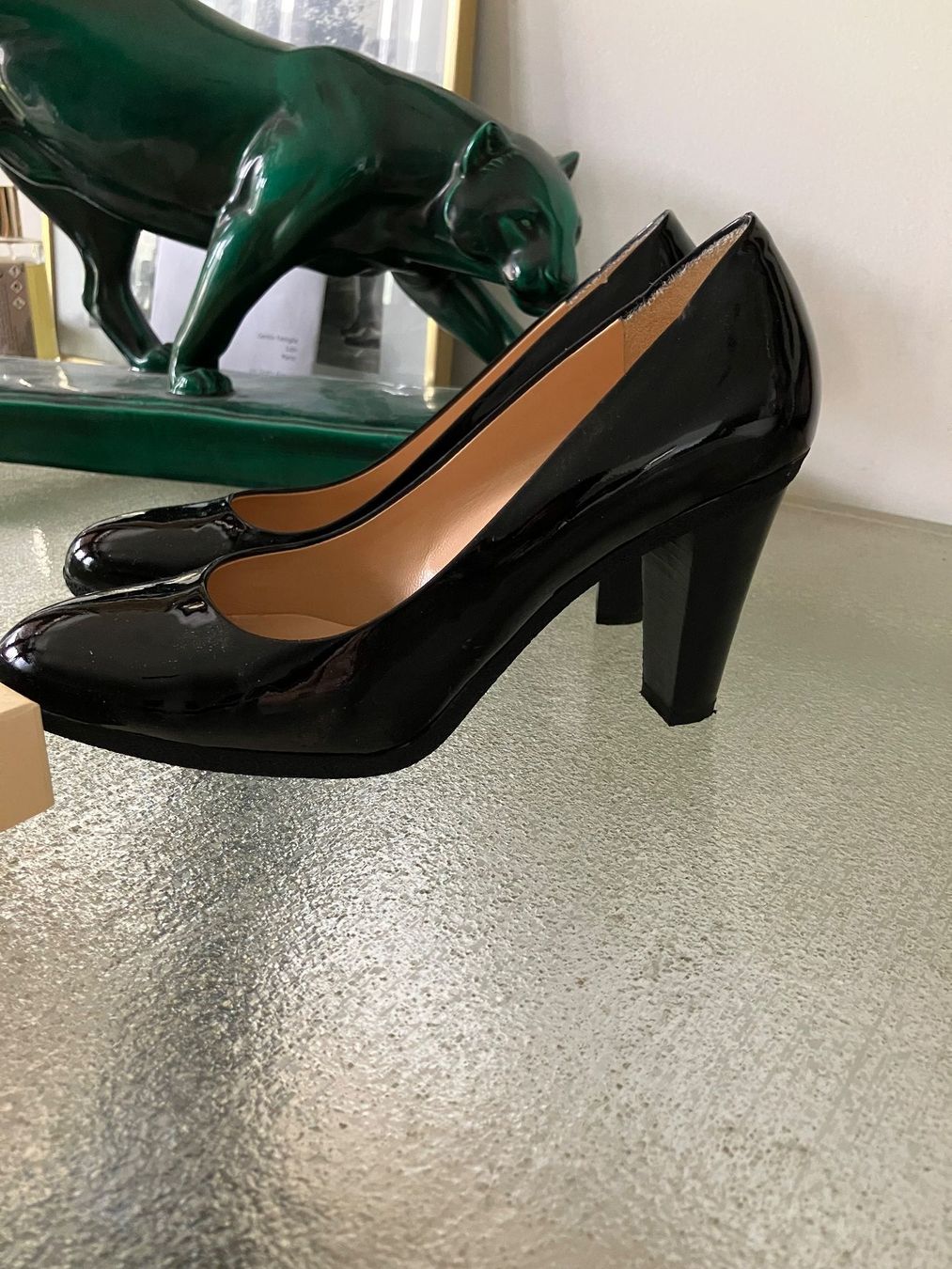 Scarpe da donna: Eleganti pumps vernice nera 39 – Usato da Rancate venduto da FiorAngela011 1