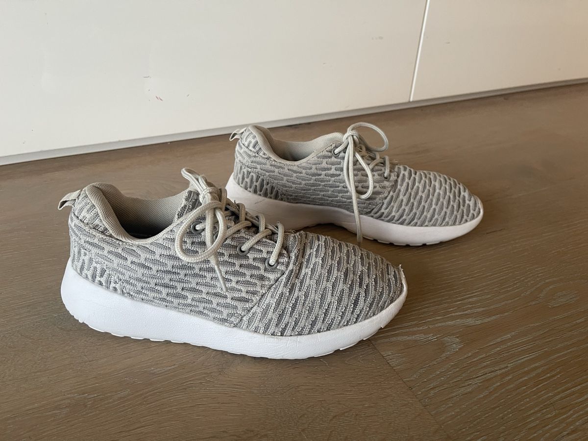Scarpe per ragazzi: Turnschuh / Sneaker Gr. 34 – Usato da Meilen venduto da Golfer04 3