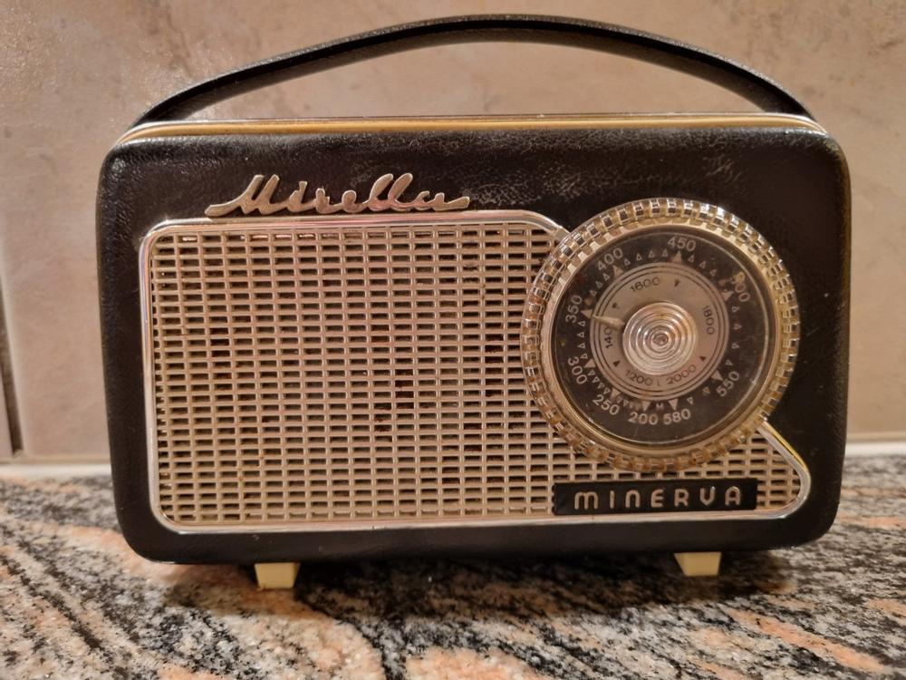 Vintage Radio Minerva modell Mirella 1966 | Acheter sur Ricardo