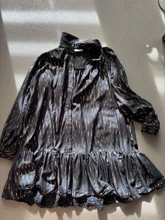 Zara robe noire et or, taille XS/S - tendance