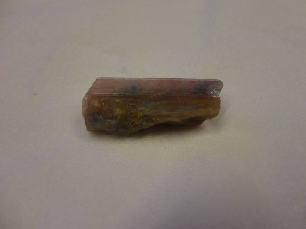 Edelsteine: Rubelith-Kristall – Neu (gemäss Beschreibung) aus Bleienbach von Mineral_Antik57 2