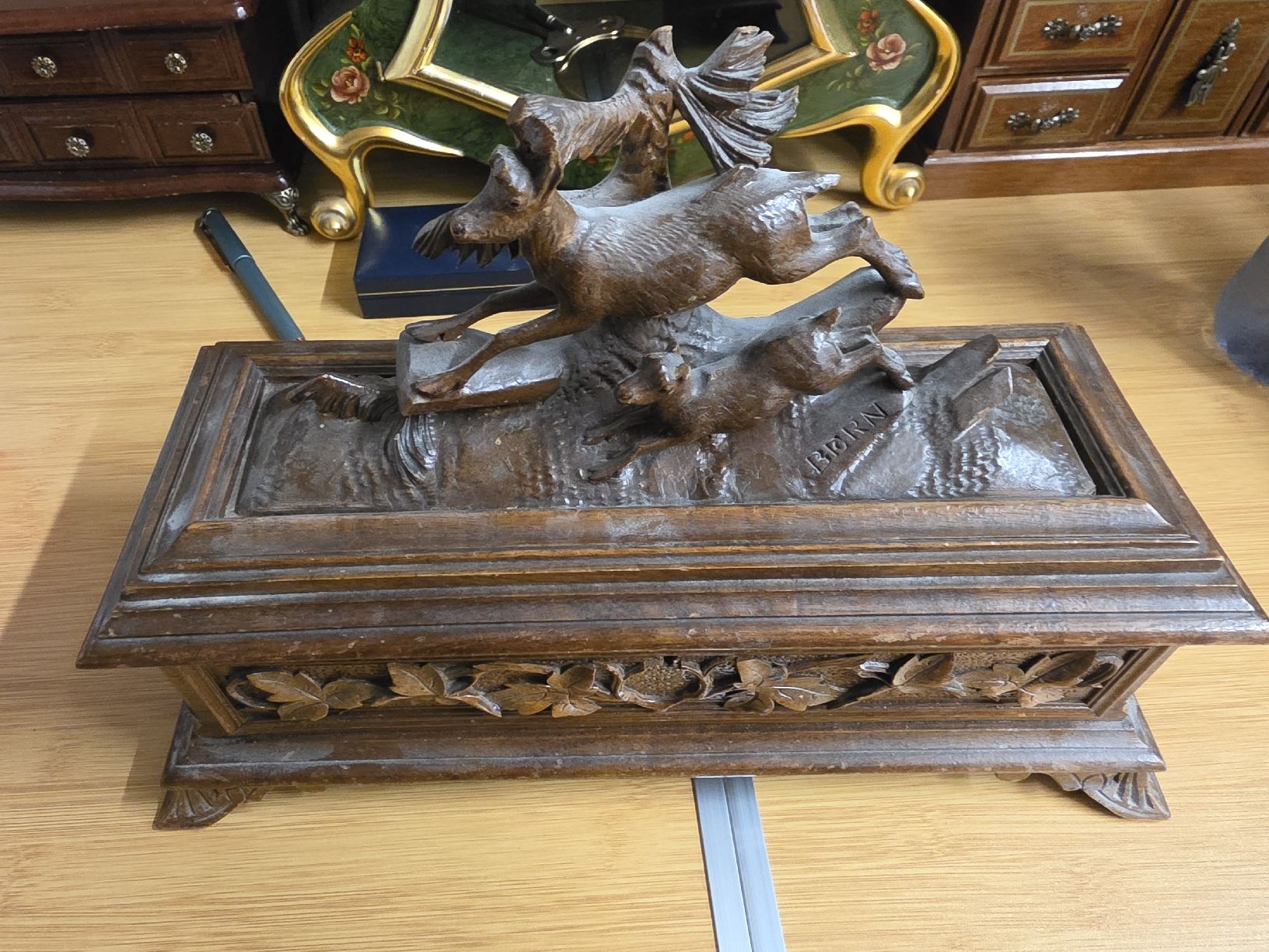 Pots: Boite a bijoux de brienz – D'occasion à Val-d'Illiez par AntiqueG